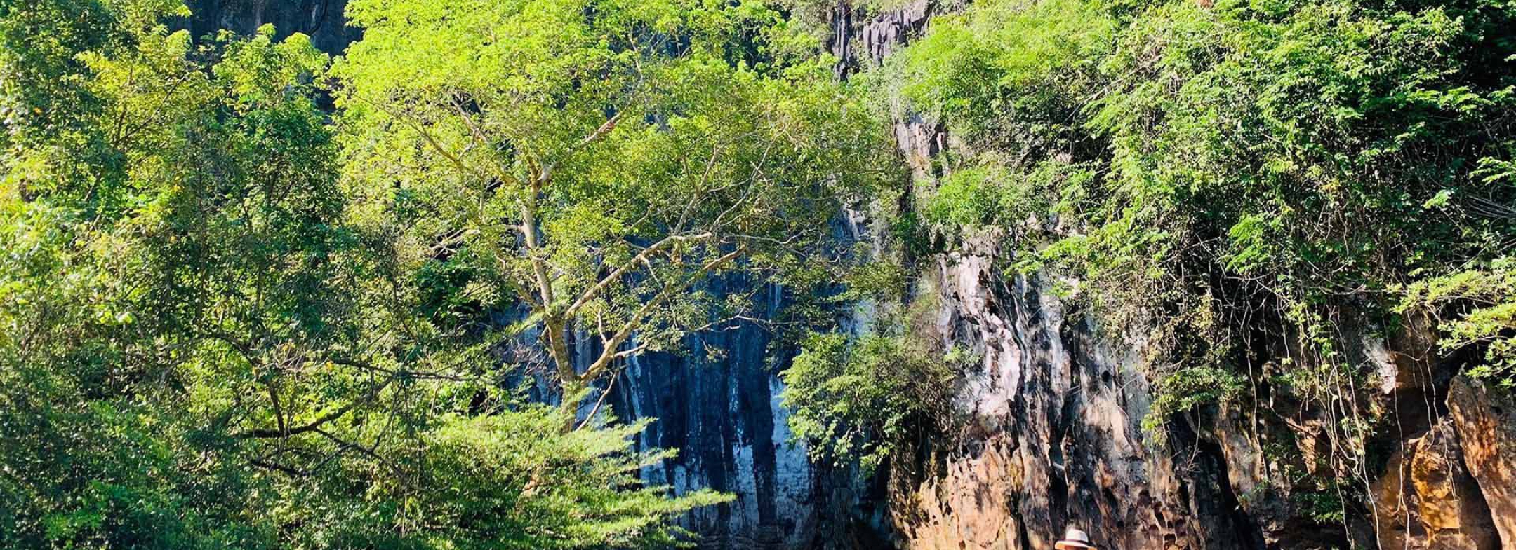 EXCURSION TO TRAM ME VILLAGE AND CHAY RIVER – DARK CAVE