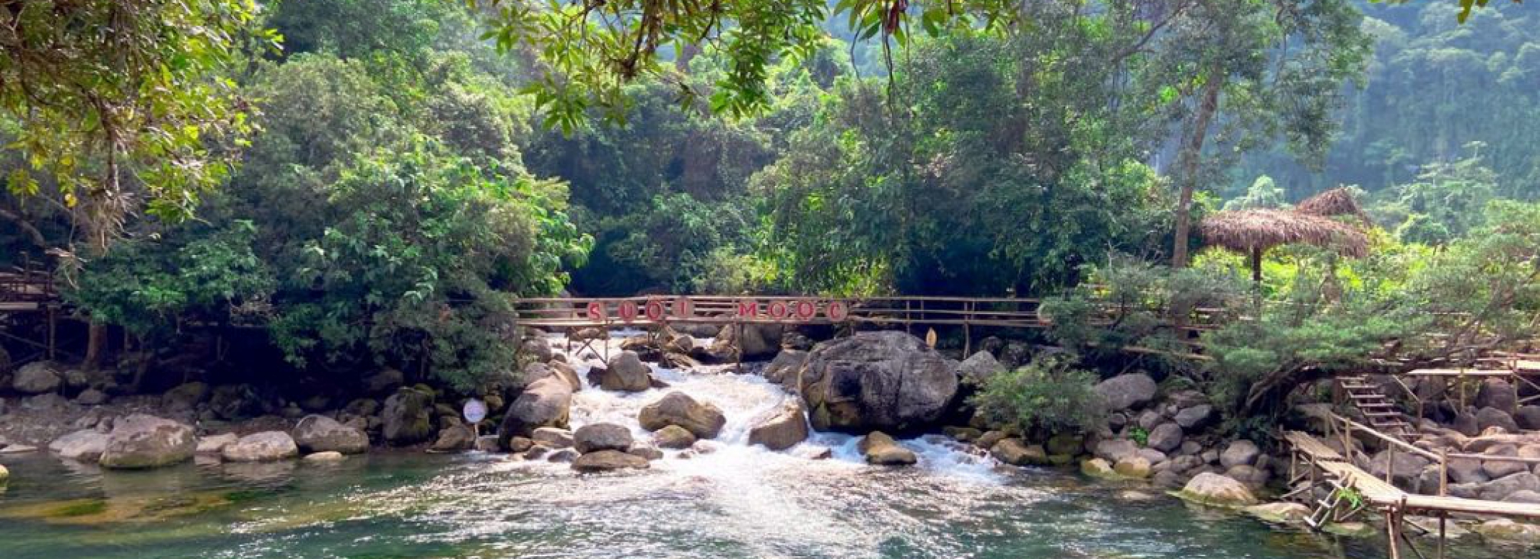 EXPLORATION OF THE NATURAL LANDSCAPE OF NUOC MOOC SPRING