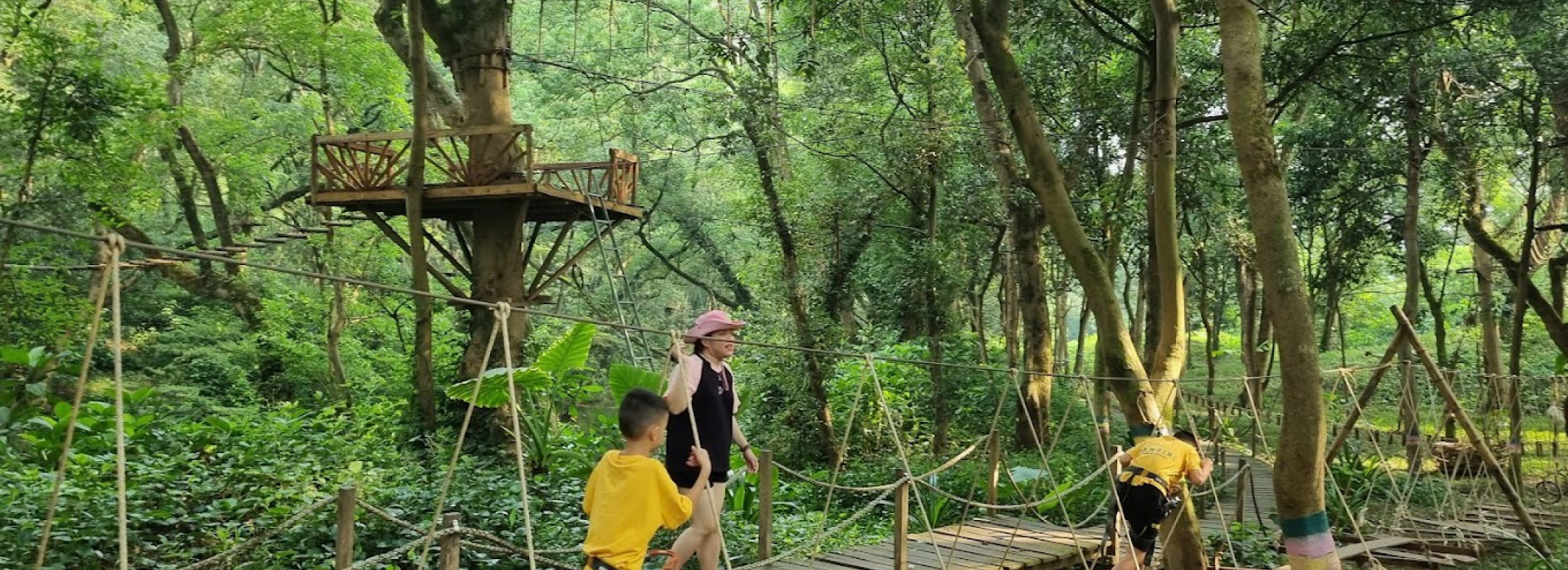 EXCURSIÓN A LA CUEVA THIEN DUONG (CUEVA DEL PARAÍSO) Y El PARQUE OZO