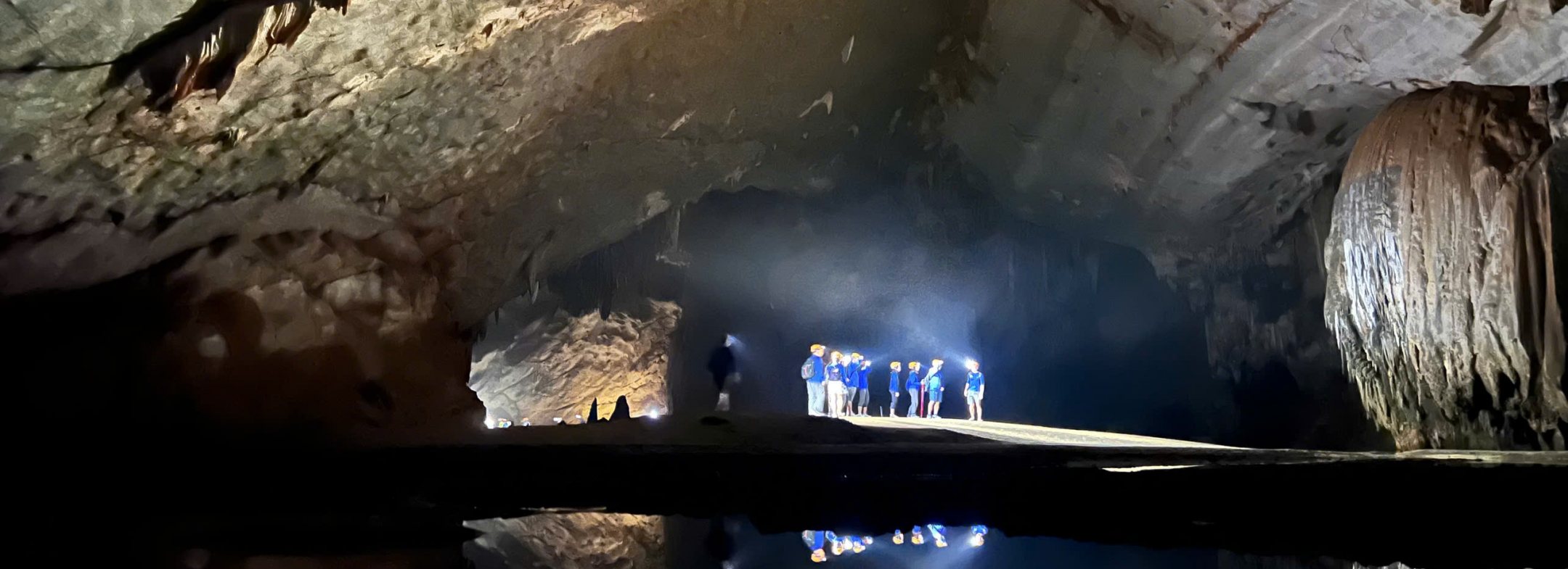 TOUR DE EXPLORACIÓN DE LA CUEVA DEL PARAÍSO 7.000 M