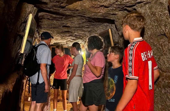 TOUR ĐỒNG HỚI - KHÁM PHÁ DMZ - HUẾ