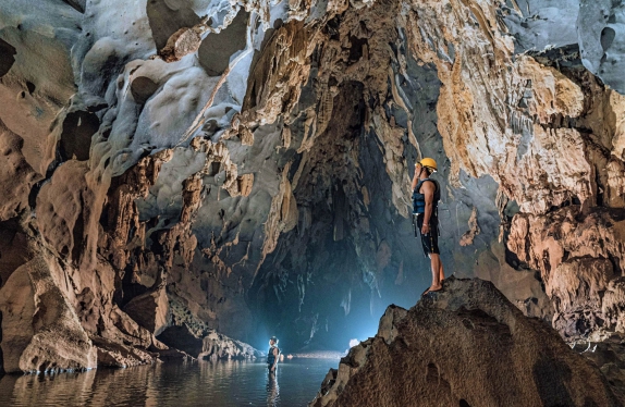 EXCURSION TO PHONG NHA CAVE AND DARK CAVE – CHAY RIVER